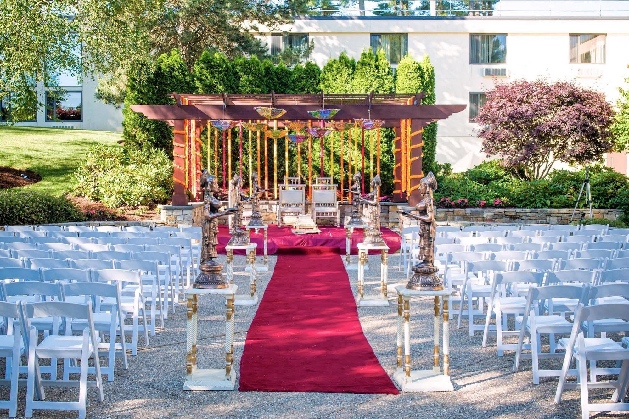 Doubletree By Hilton Hotel Boston - Bedford Glen Екстер'єр фото